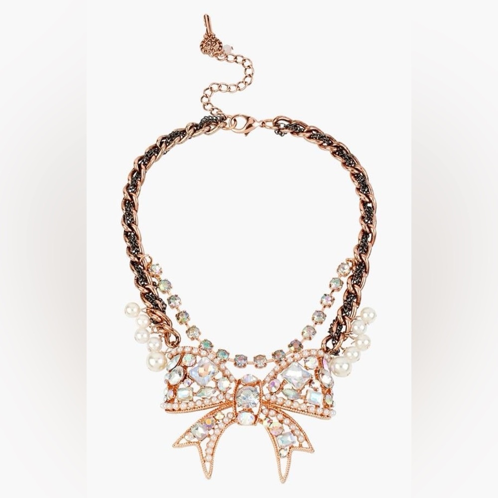 Betsey Johnson "Critter Boost Crystal Gem Bow Necklace, 19" NWT